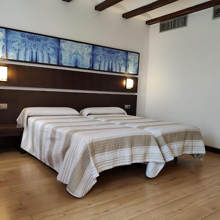 Hotel Rey Sancho ナバレテ エクステリア 写真