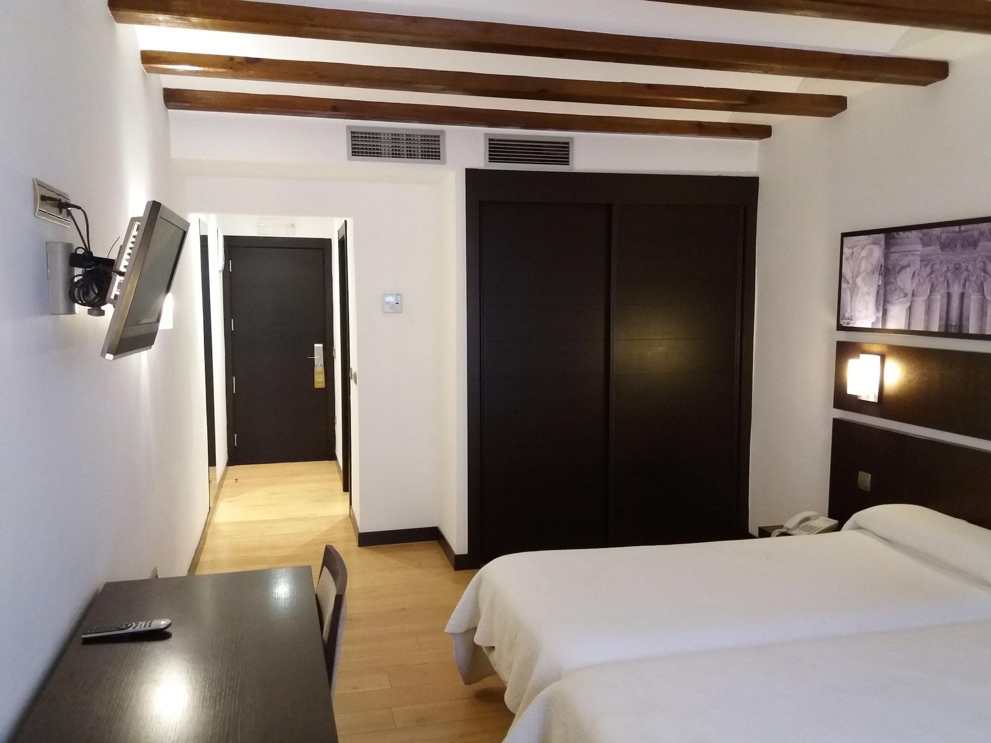 Hotel Rey Sancho ナバレテ エクステリア 写真