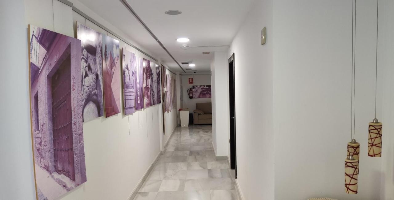 Hotel Rey Sancho ナバレテ エクステリア 写真