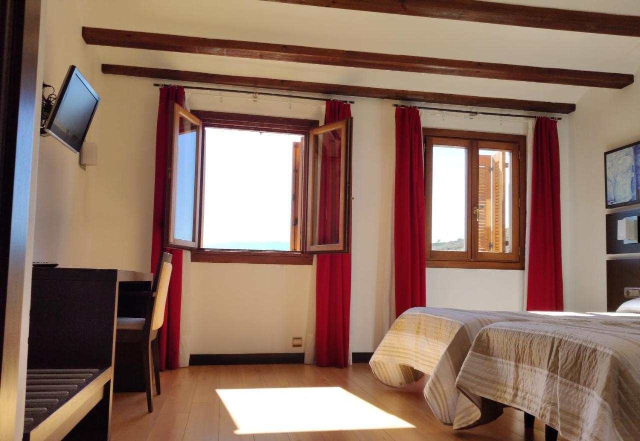 Hotel Rey Sancho ナバレテ エクステリア 写真